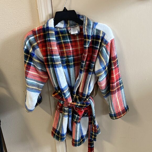 Mistletoe Farms Plush Flannel Family
Robes. Size: XS - Picture 2 of 5